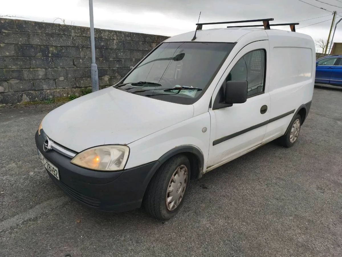 Trade in to clear ,, Opel combo ,,, taxed - Image 3