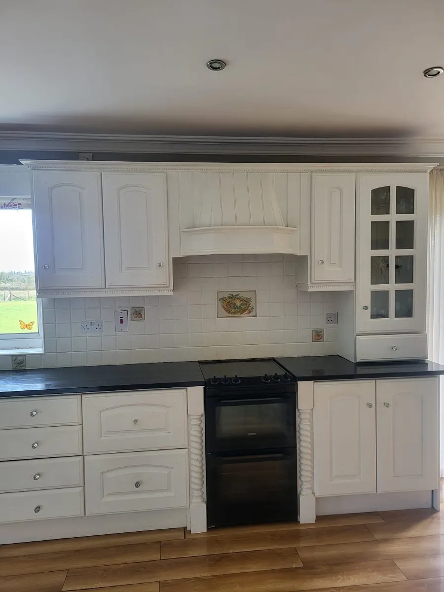 Kitchen Units - Image 4