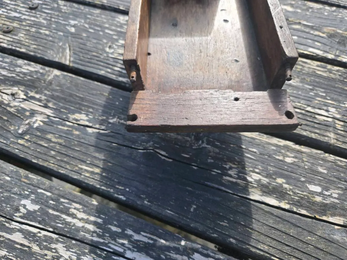 Scratch vintage model truck - Image 4