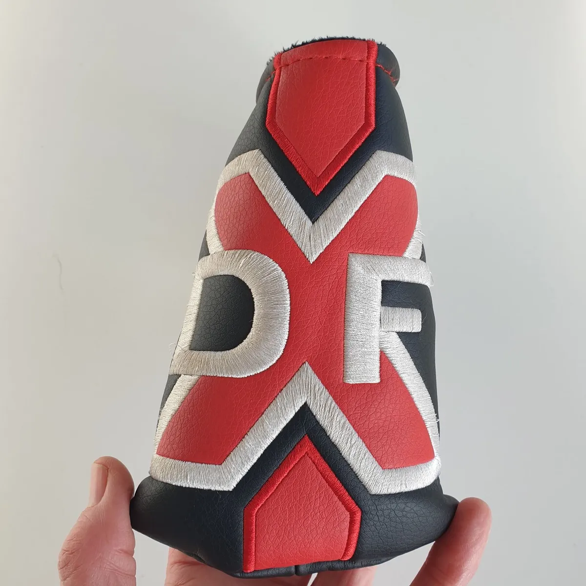 Odyssey DXF blade putter head cover - Image 1