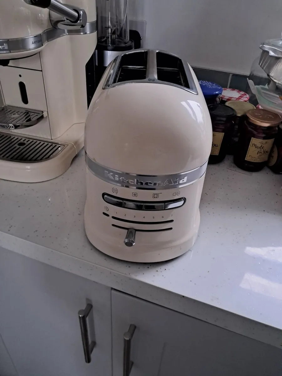 KITCHEN AID Toaster - Image 1