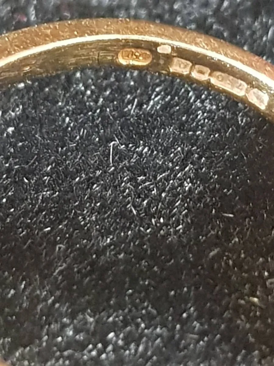 18ct gold diamond cluster ring - Image 2