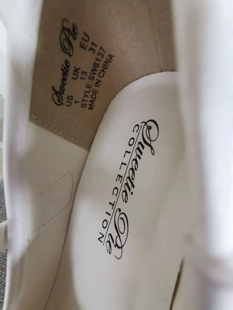 Commiunion Shoes - Image 4