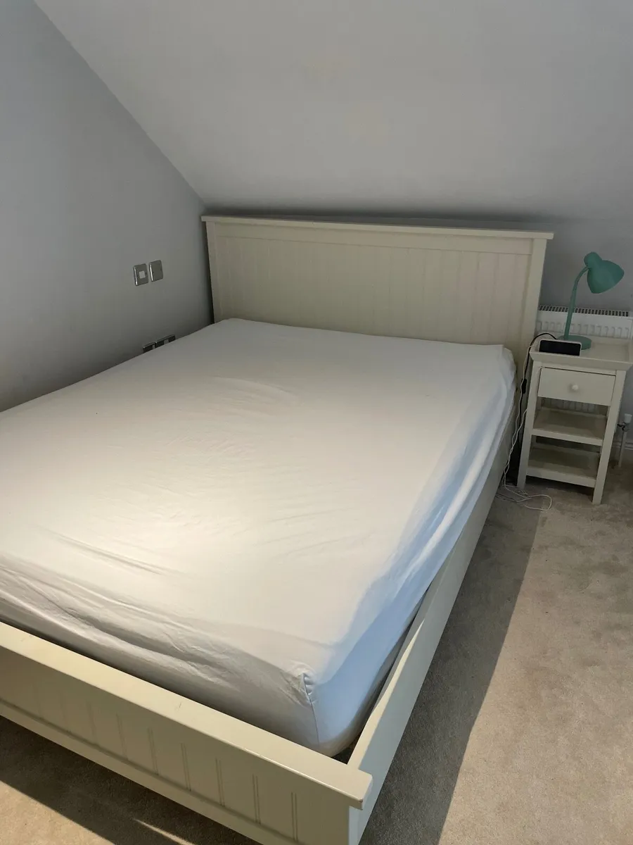 King size bed, mattress and matching locker - Image 2