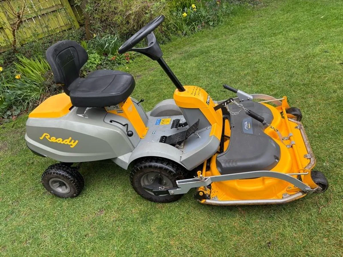 Stiga Combi 95 Mulcher (mint condition) - Ride on Lawnmower - Image 2