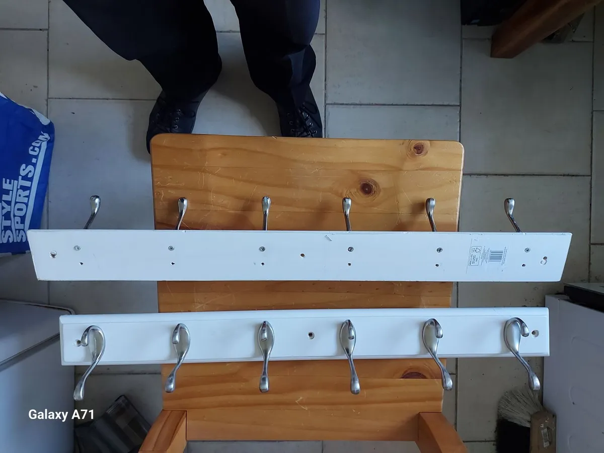 NEW 6 Hat & Coat Hook Rail - Image 2