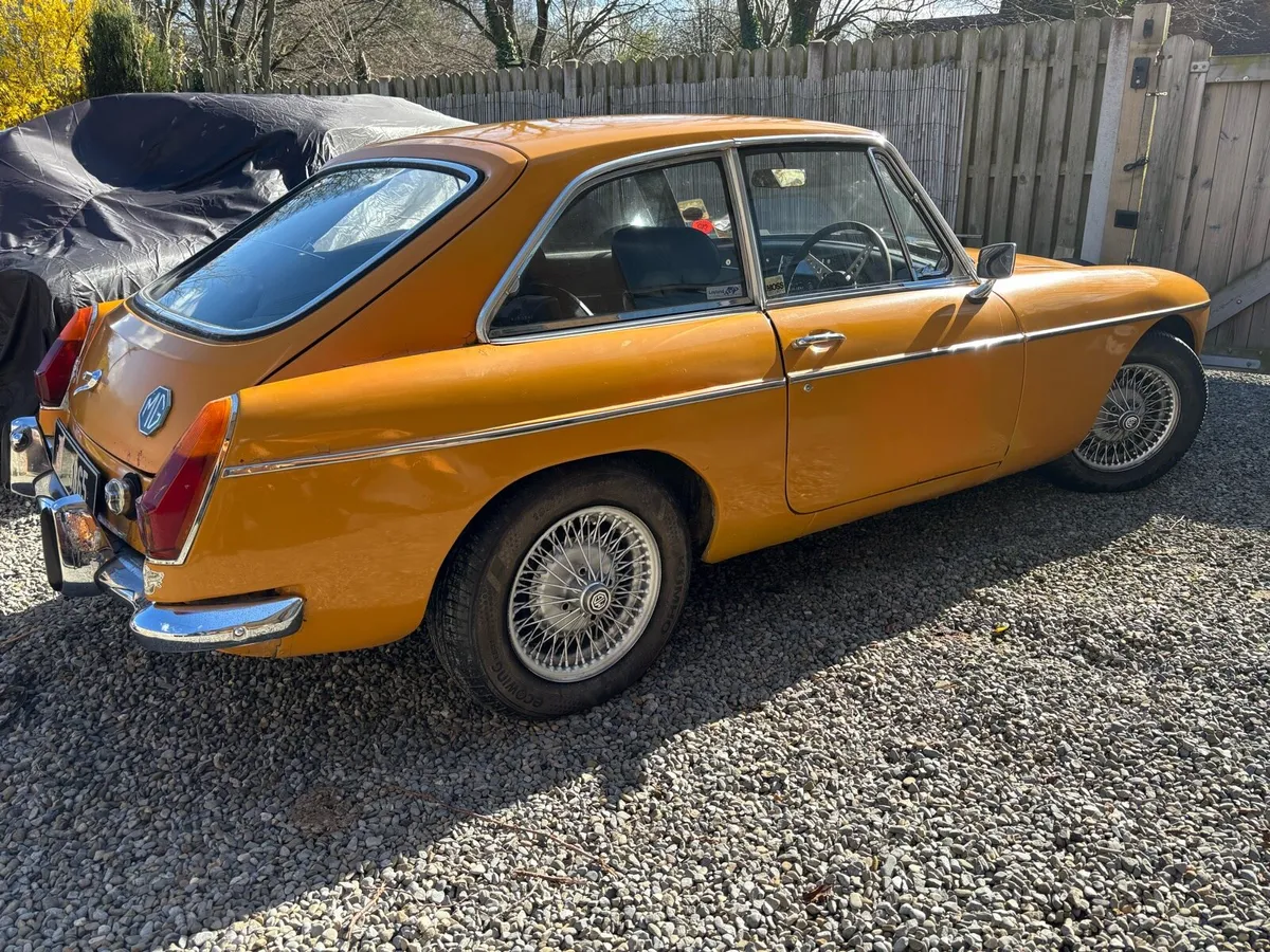 Mgb GT 1975 auto - Image 2