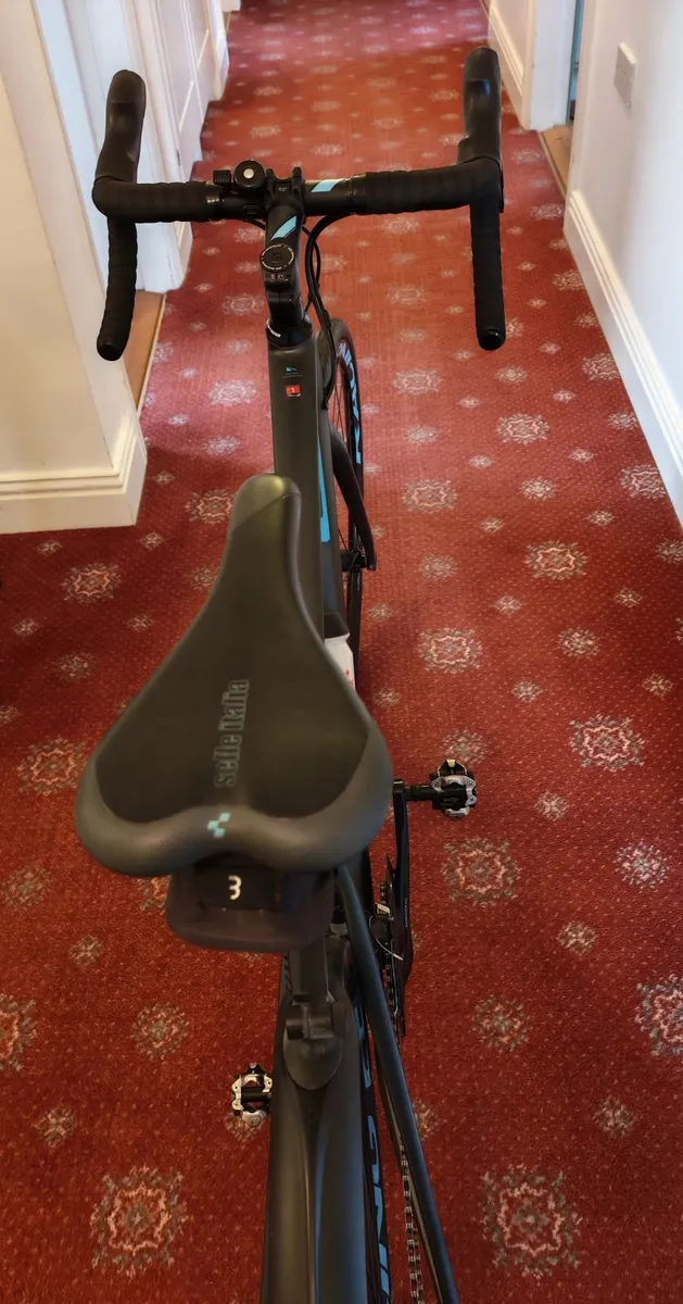 Road Bike - Image 3