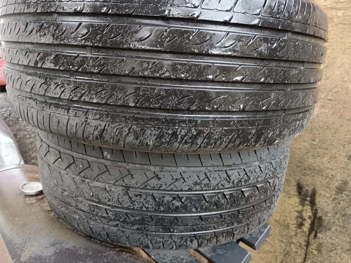 205/45R16 - Image 1