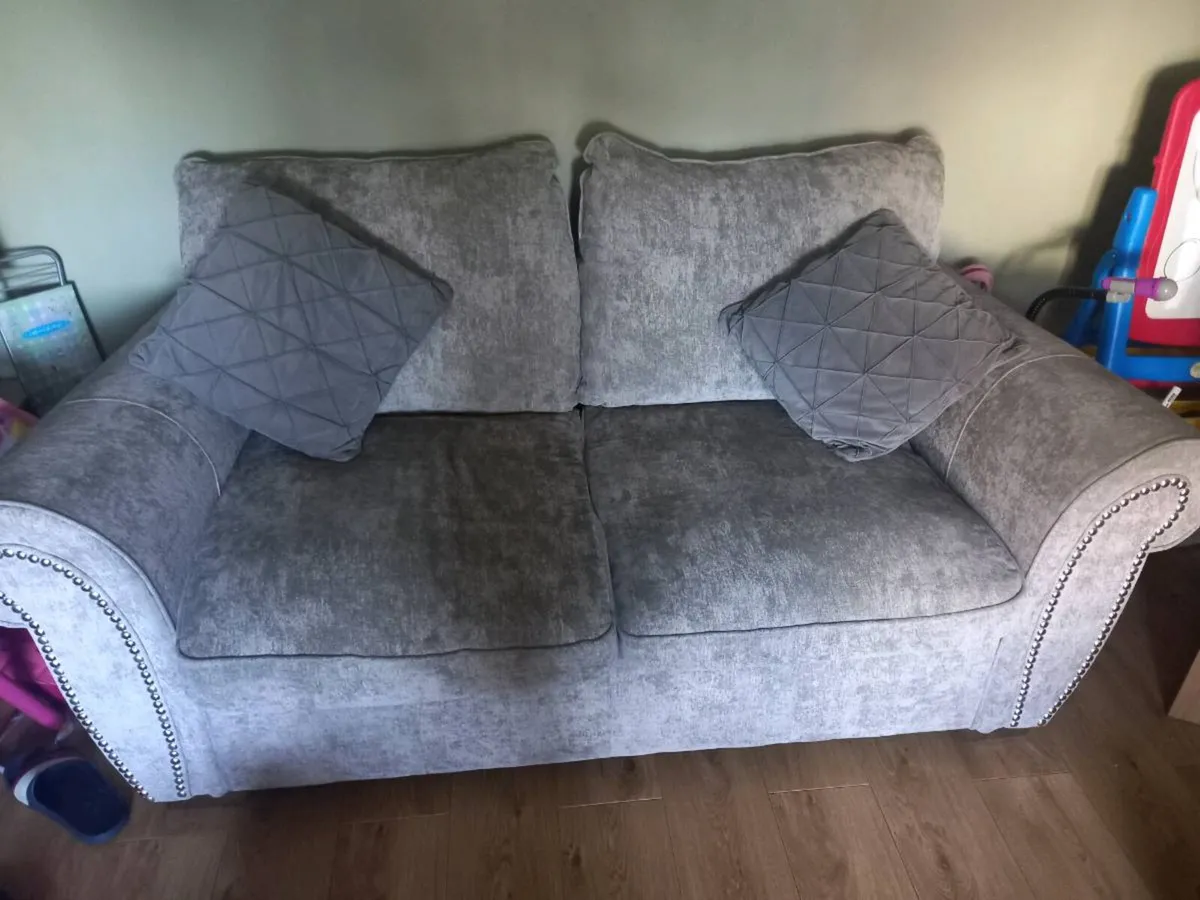 Sofa - Image 2