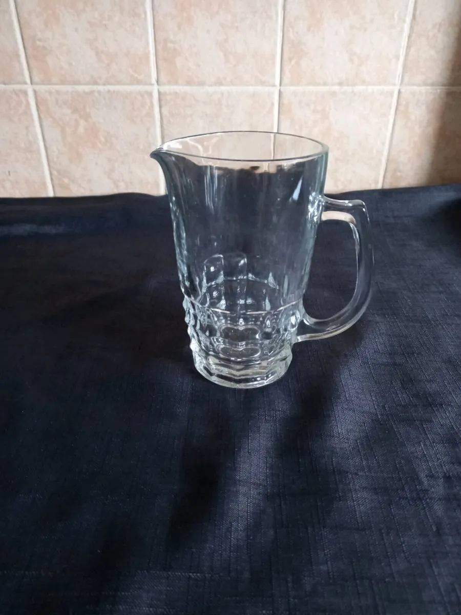 Ravenhead Glass Jug - Image 2