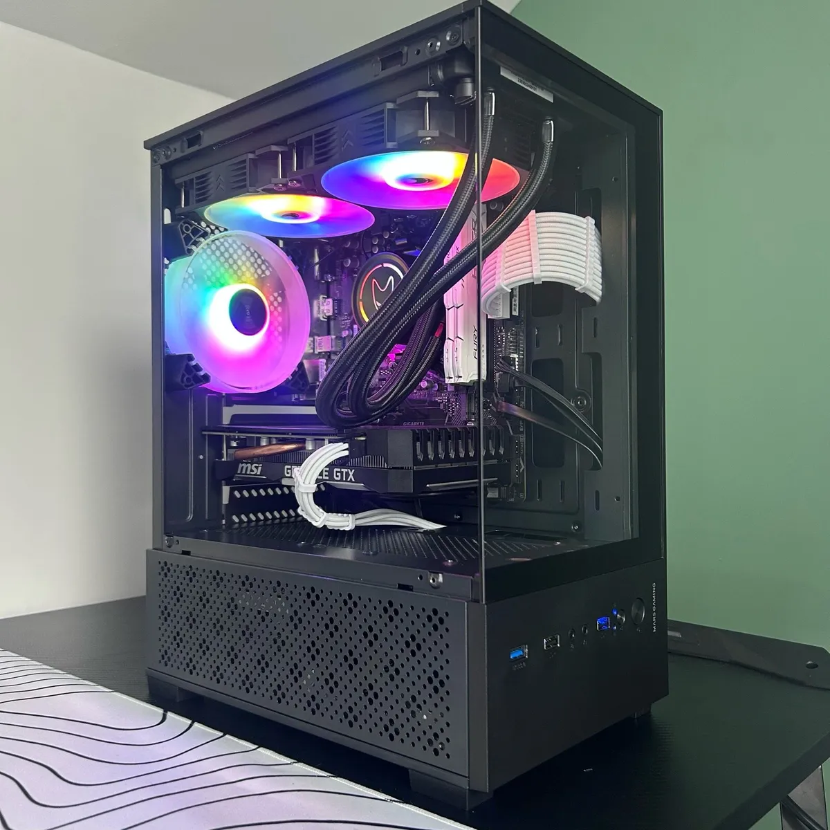 Custom-Built Gaming PC - Image 2