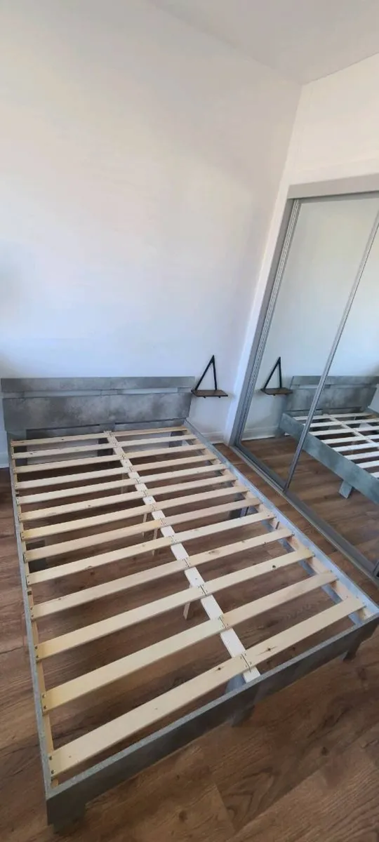 Double Bed frame effect concrete grey - Image 1