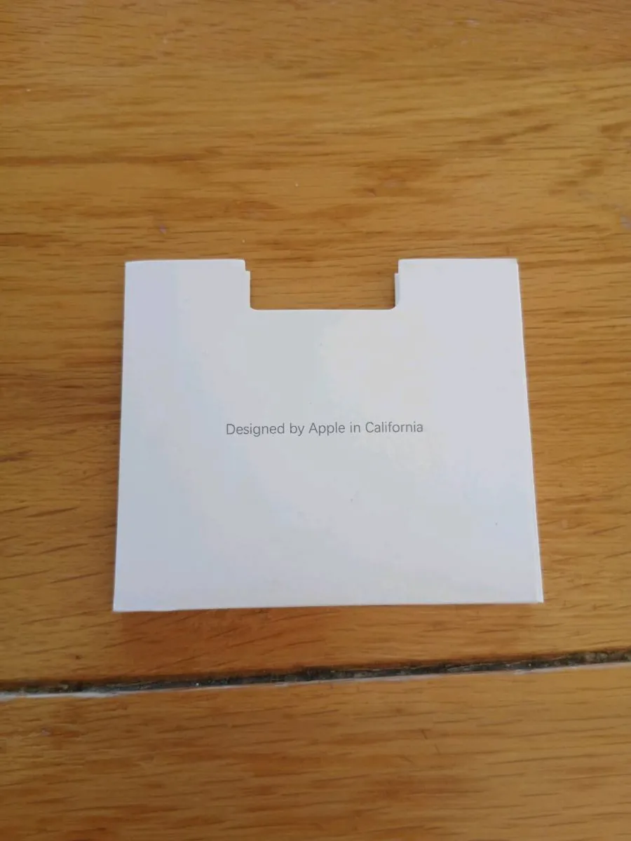 Apple airpods - Image 3