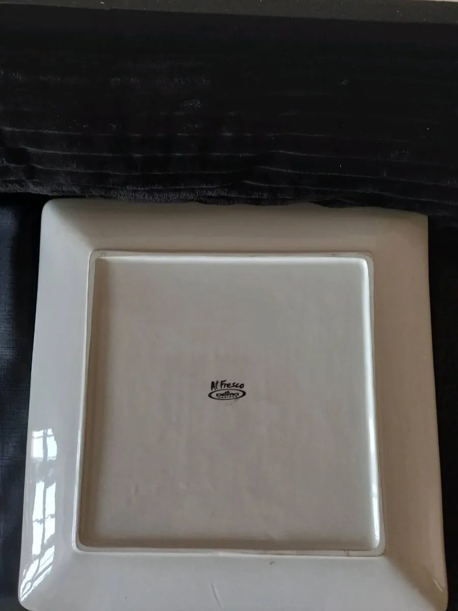 Large Square Plate - Image 2