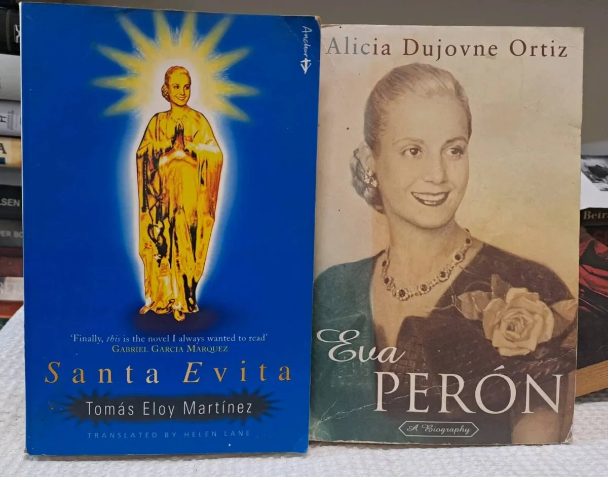 History, Biographies and Literary Fiction books - Image 4