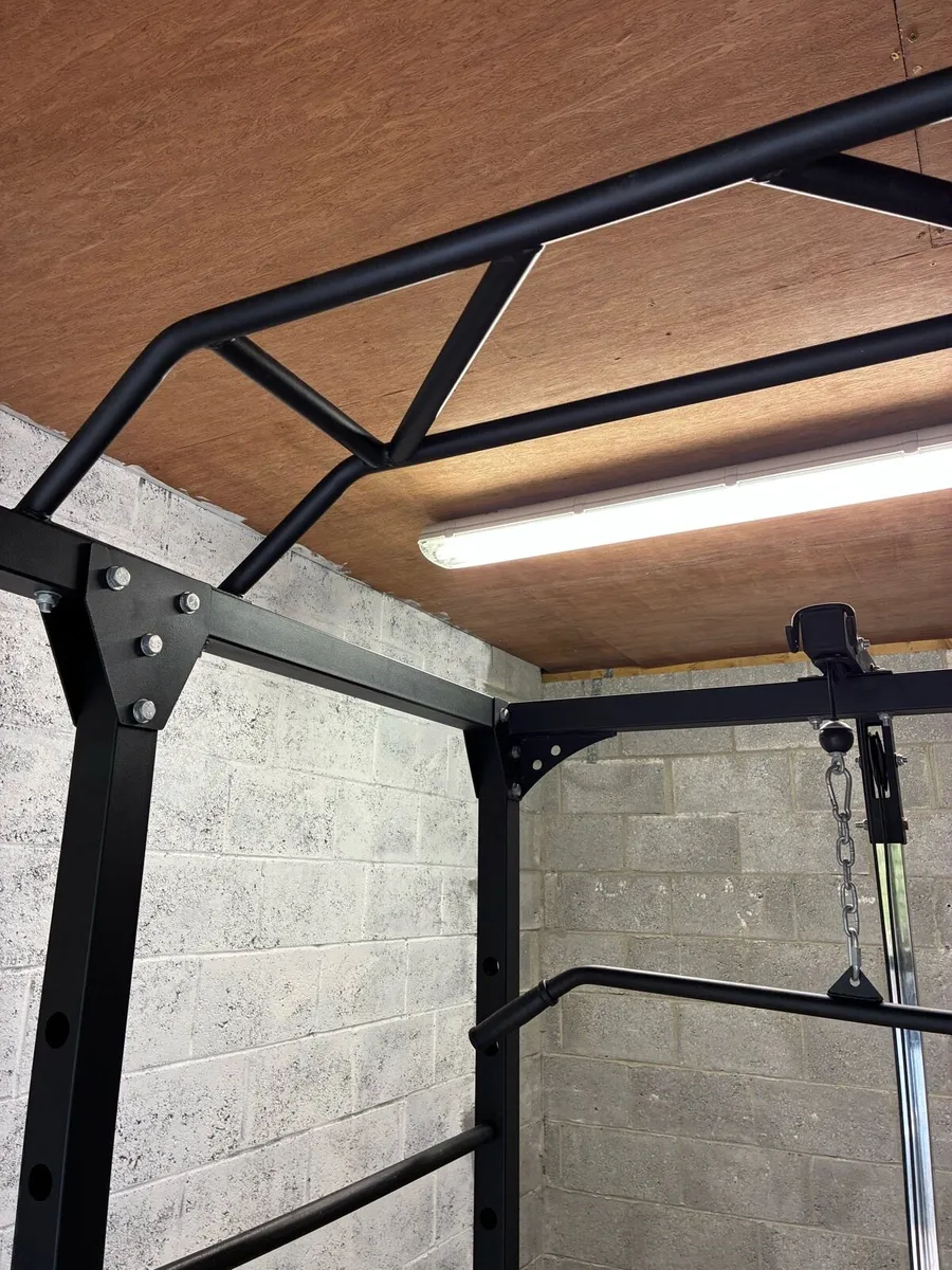 Multi Gym rack for squat and bench + pulley - Image 3