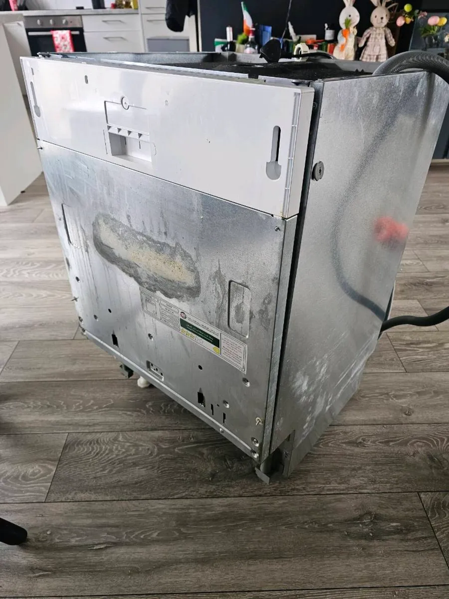 Integrated Dishwasher - Image 2