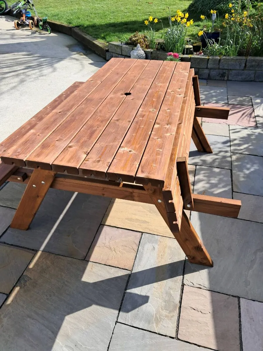 Picnic bench - Image 2