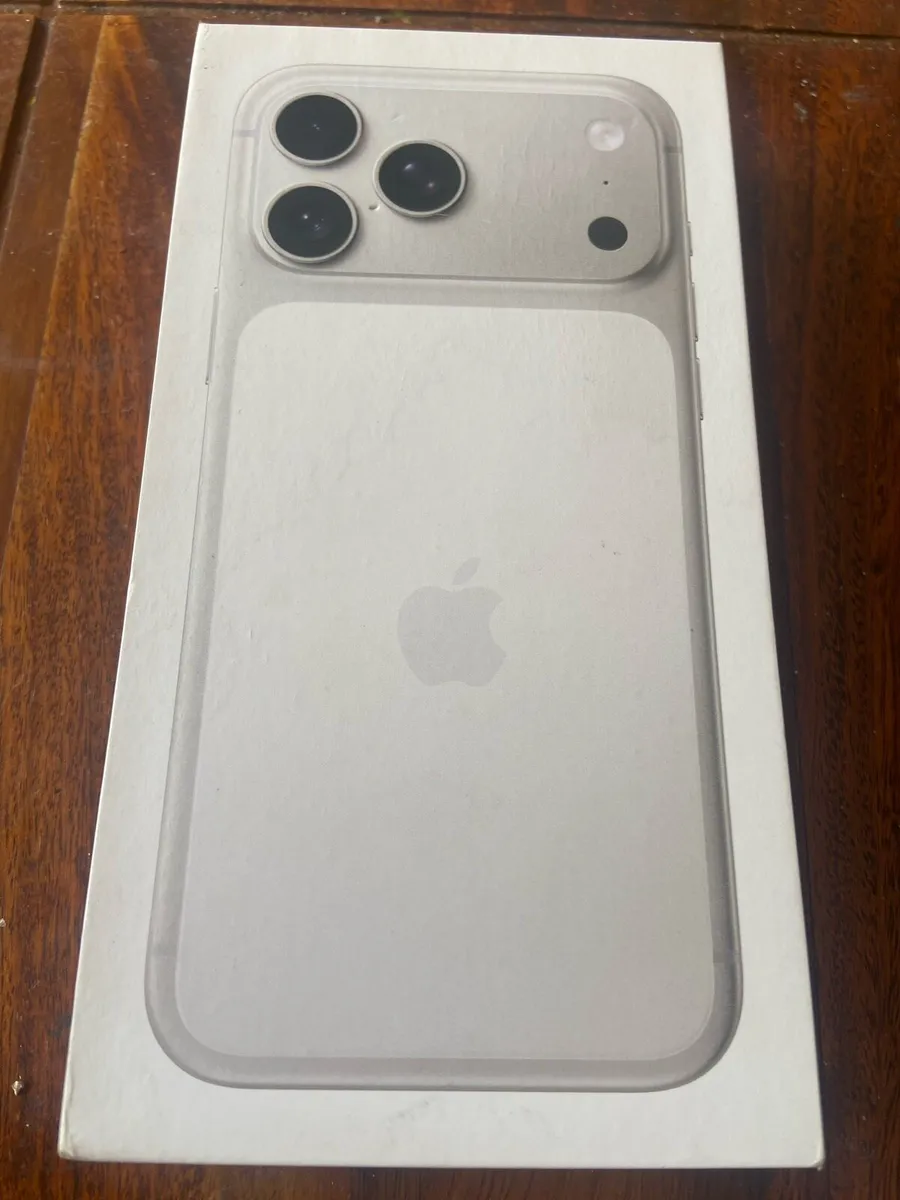 iPhone 17 Pro Max - Image 1