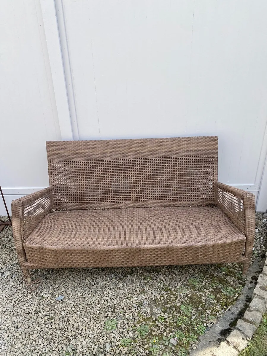 Rattan outdoor sofa - Image 1