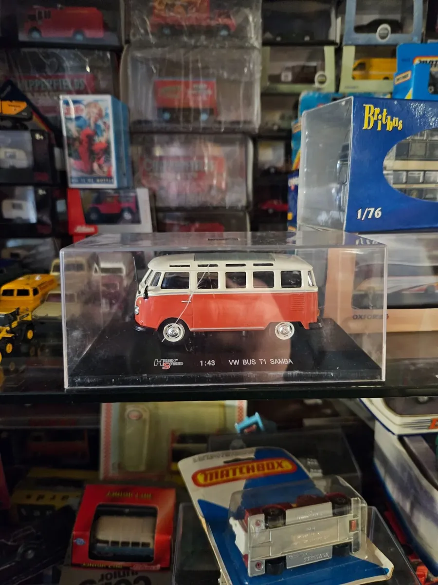 Corgi VW Samba Van - Image 4
