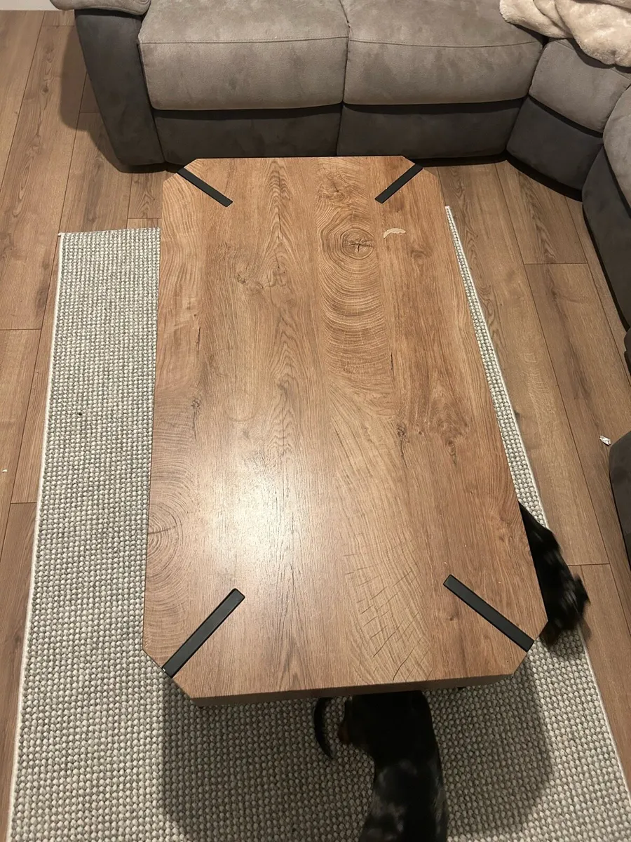 Coffee table - Image 1