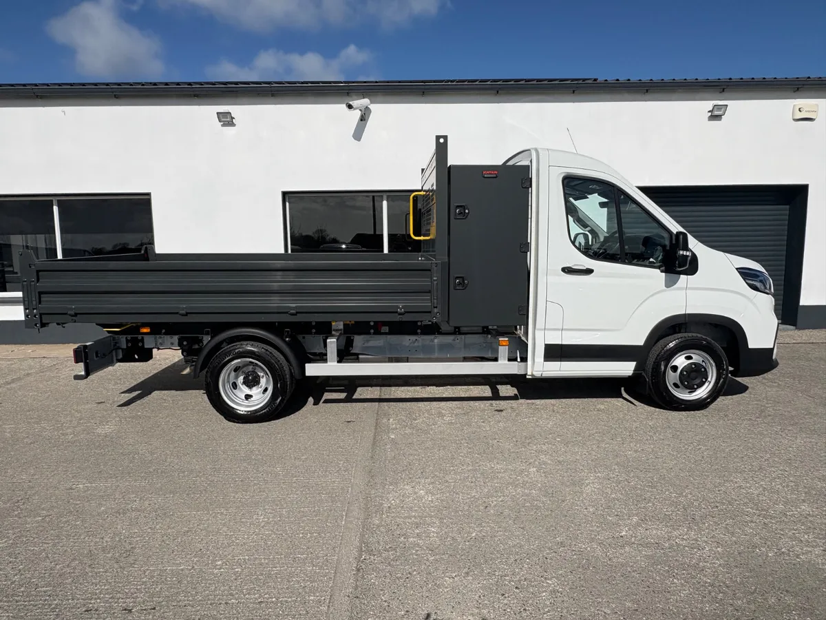 New Maxus Deliver 9 Tipper with tool box 2.0D - Image 4