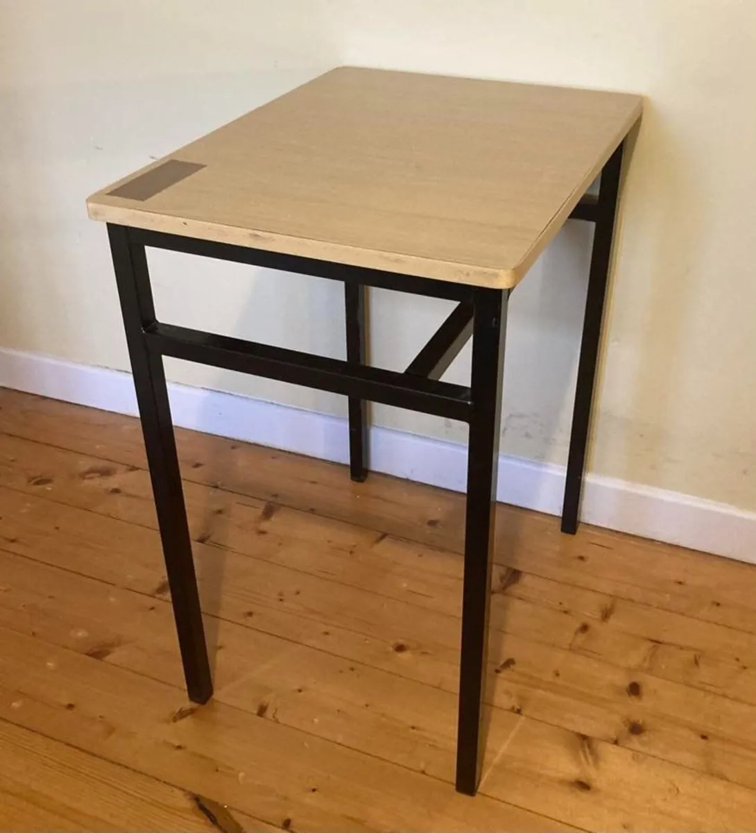 Compact Desk / Table – Wooden Top & Metal Frame - Image 3