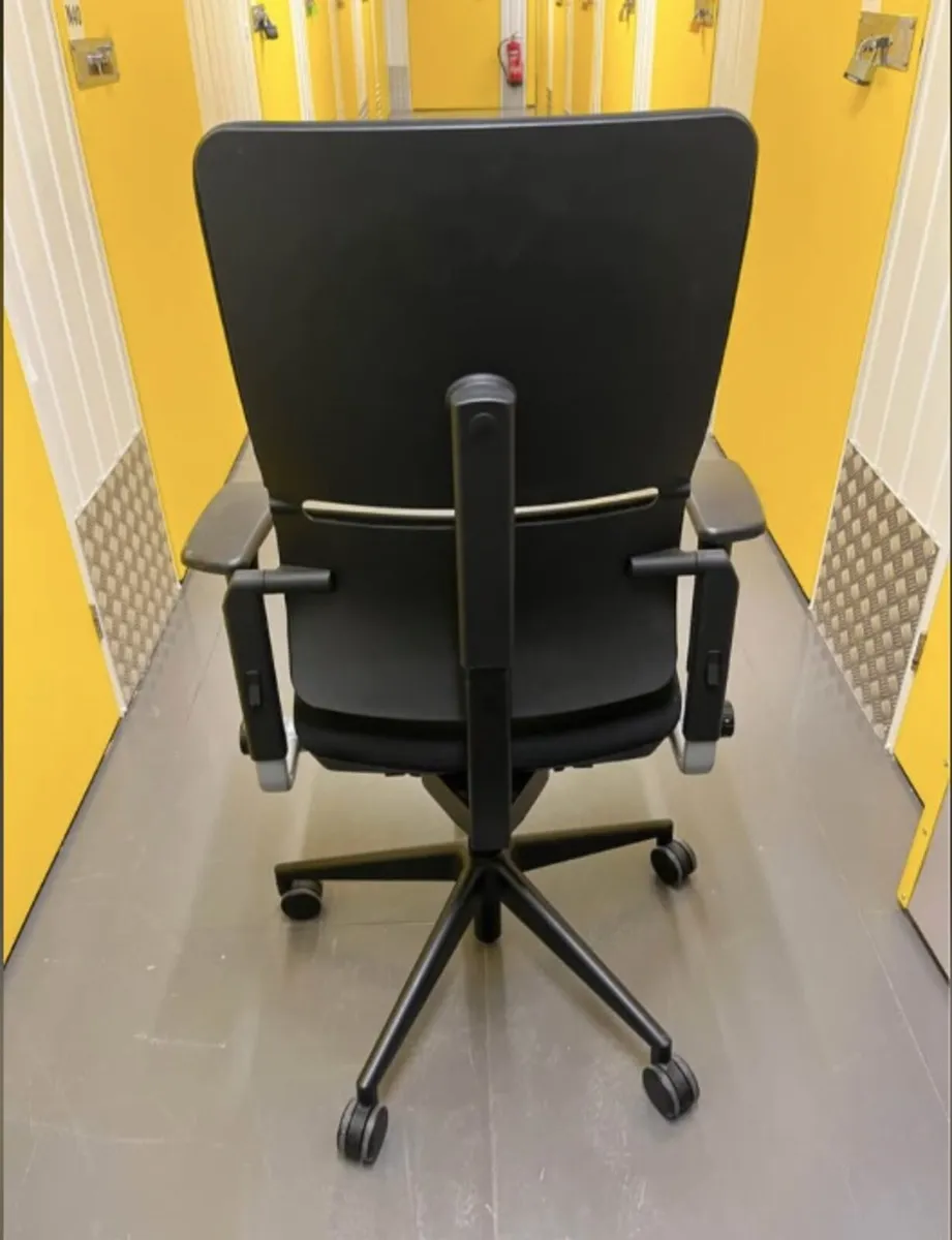 Steel Case Ergonomic Office Chair - Image 2