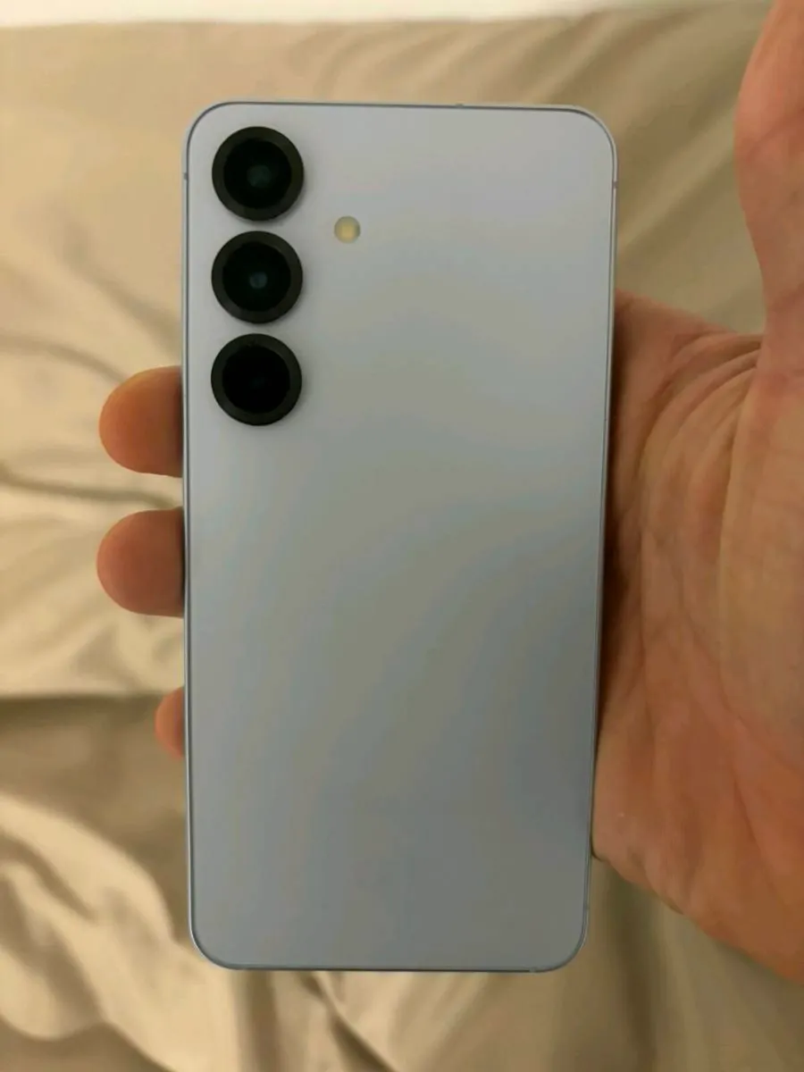 Samsung s25 - Image 3