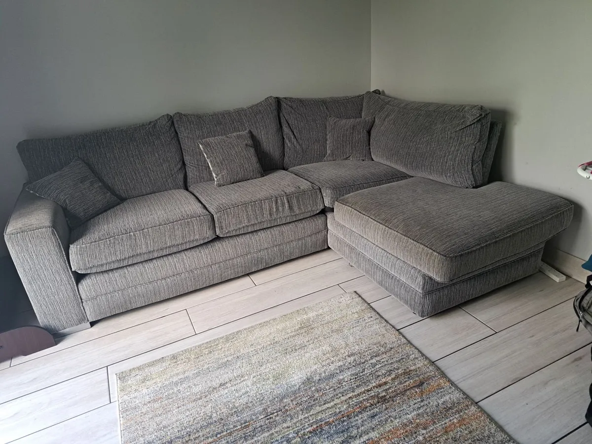 Corner suite - Image 1