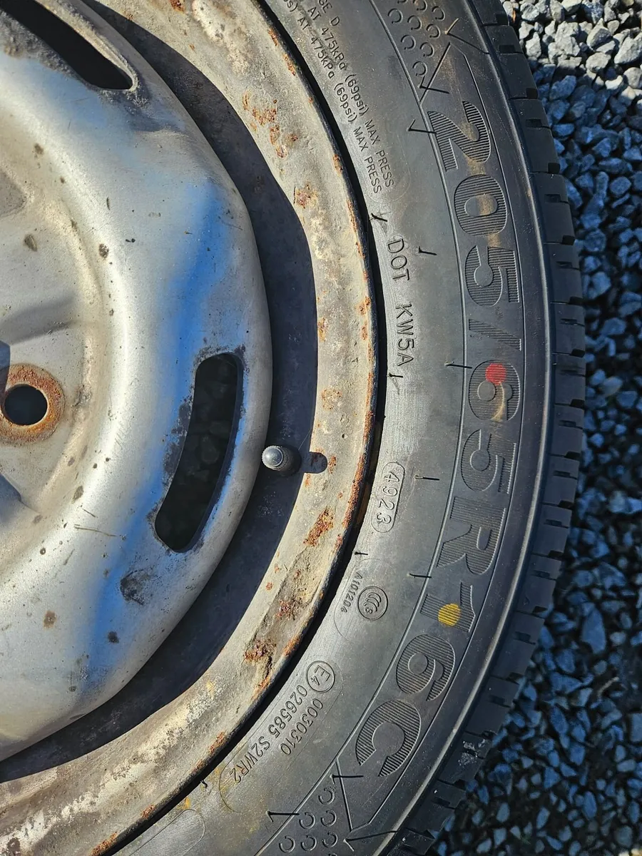 205/65 R16 Rapid van New - Image 3