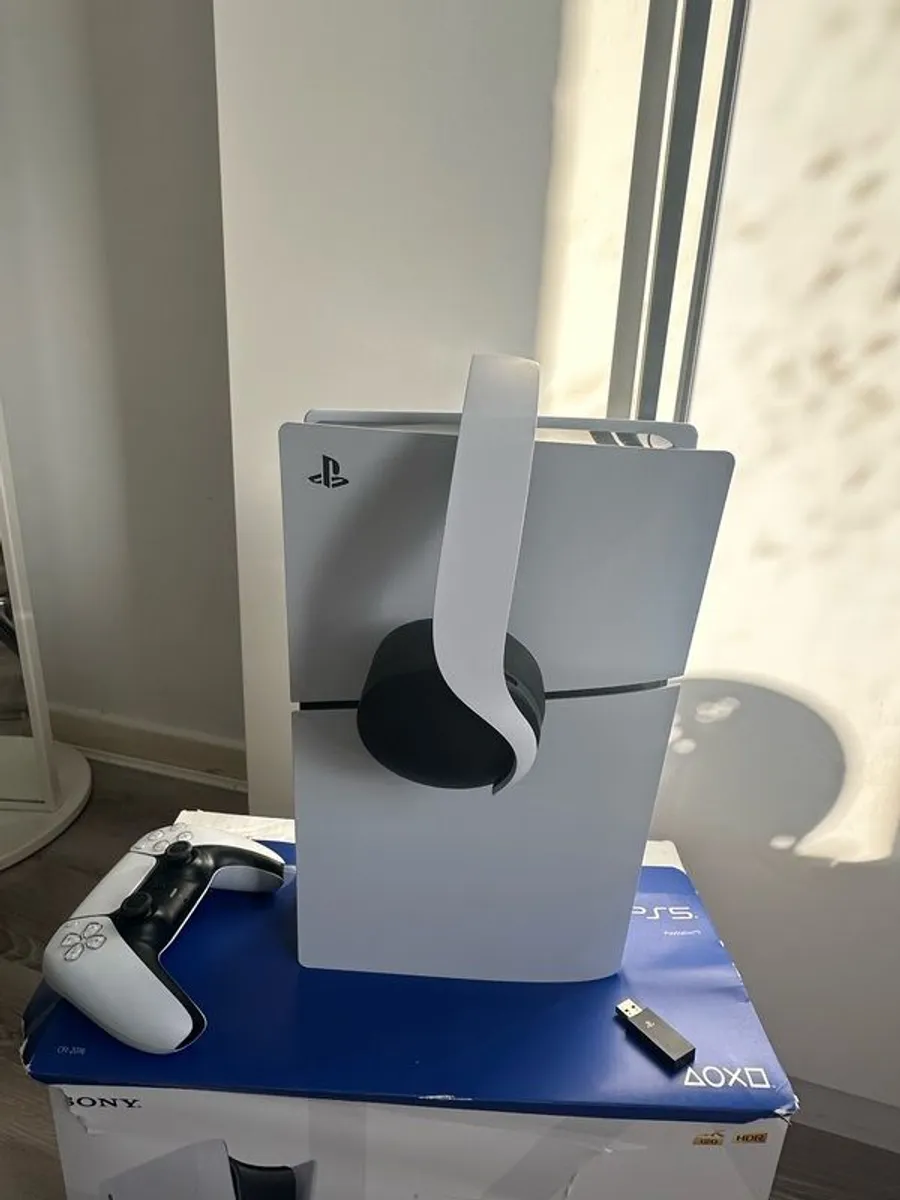 PS5 Disc Edition Slim 1TB - Like New A+ Grade - Image 3