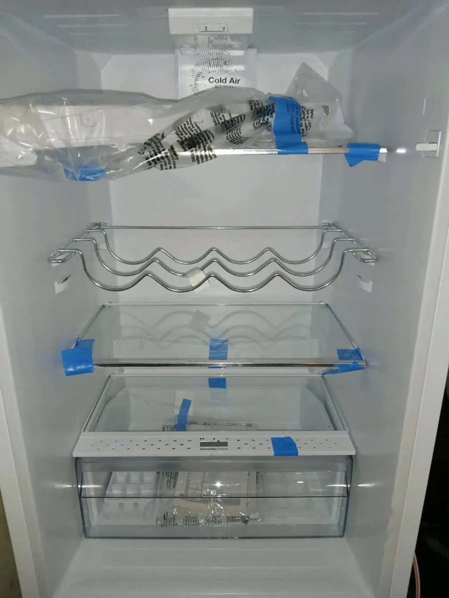 Fridgefreezer - Image 1