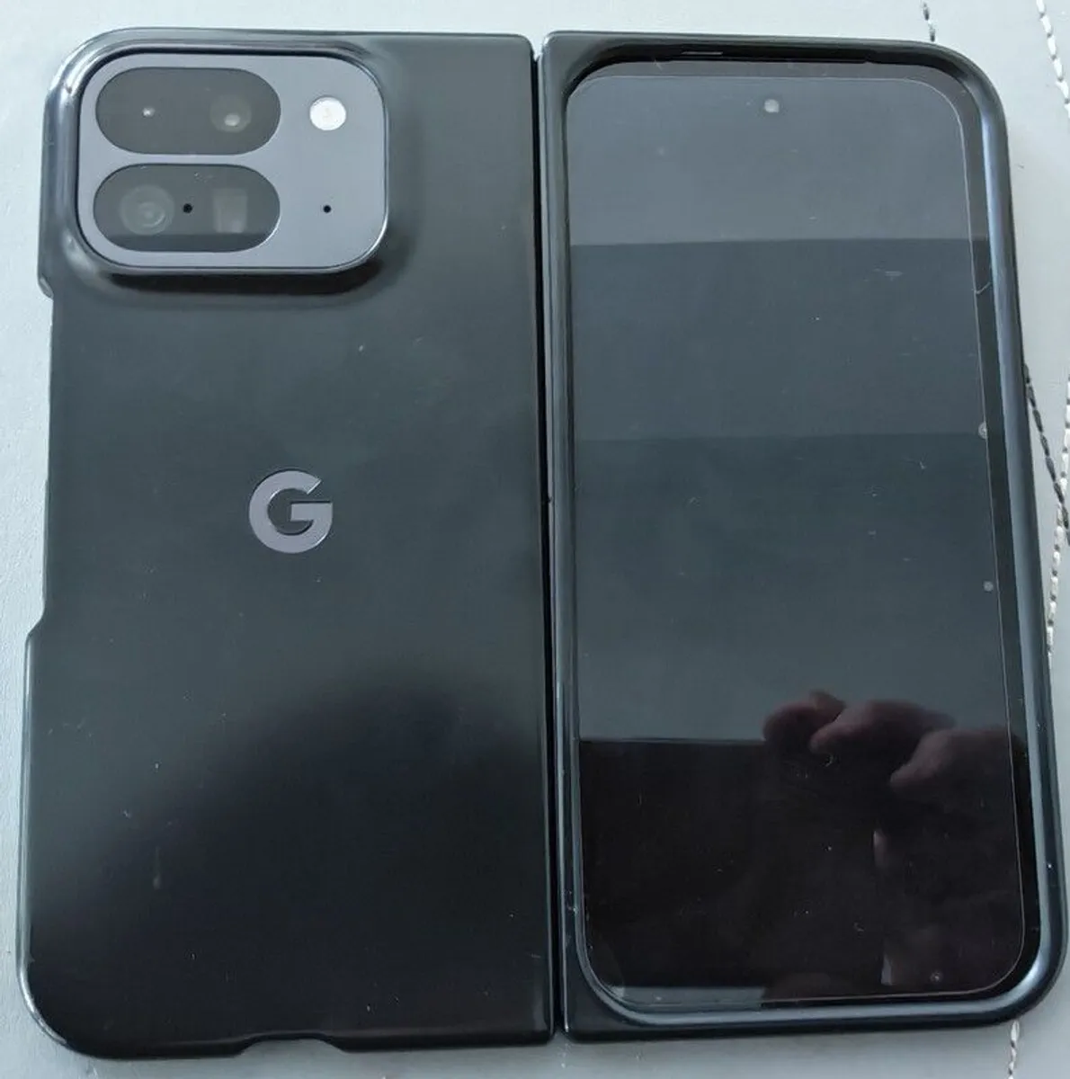 Google Pixel 9 Pro Fold - Excellent Condition - Warranty Until 16/04/2027 - Image 1