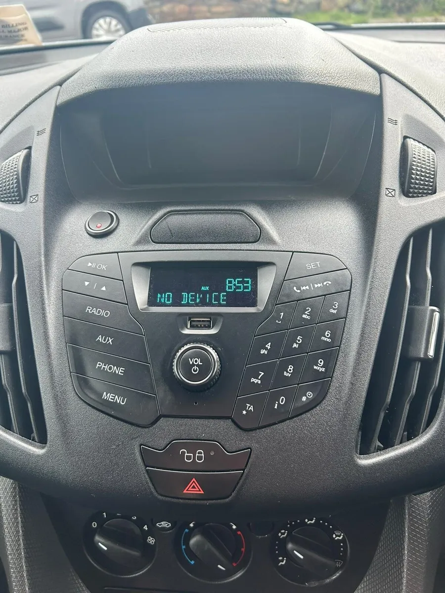 Ford Transit Connect 2014 - Image 4