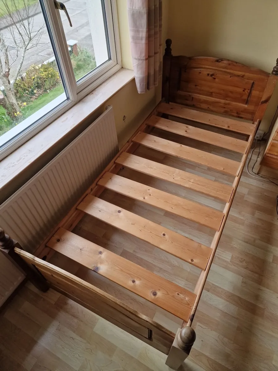 Single Bed - Image 2