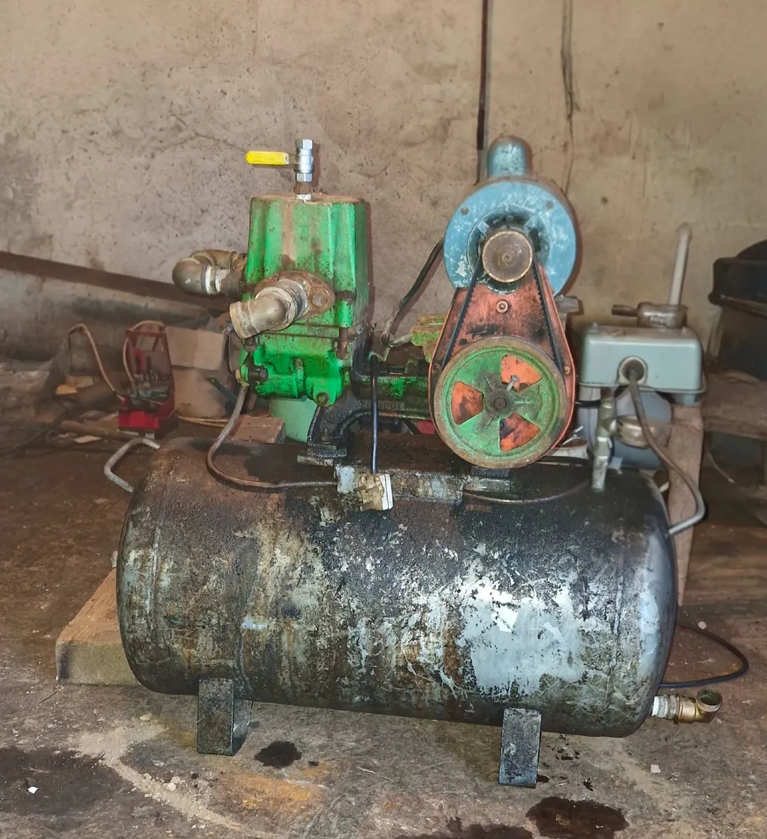 Water pump (3 pumps, but can be sold individually) - Image 2