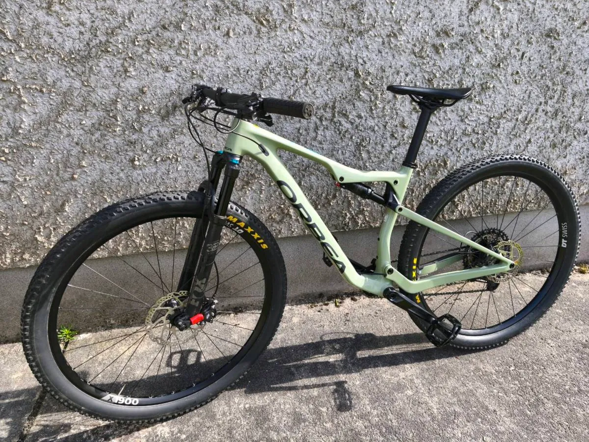 Orbea OIZ M30 carbon Fox full sus. - Image 2