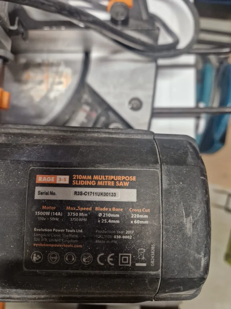 Evolution 210mm multi material mitre saw - Image 2