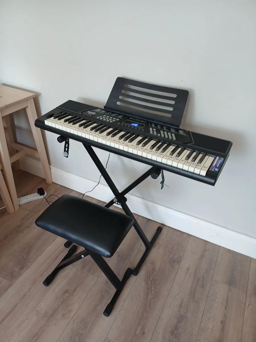 Keyboard for sale - Image 1