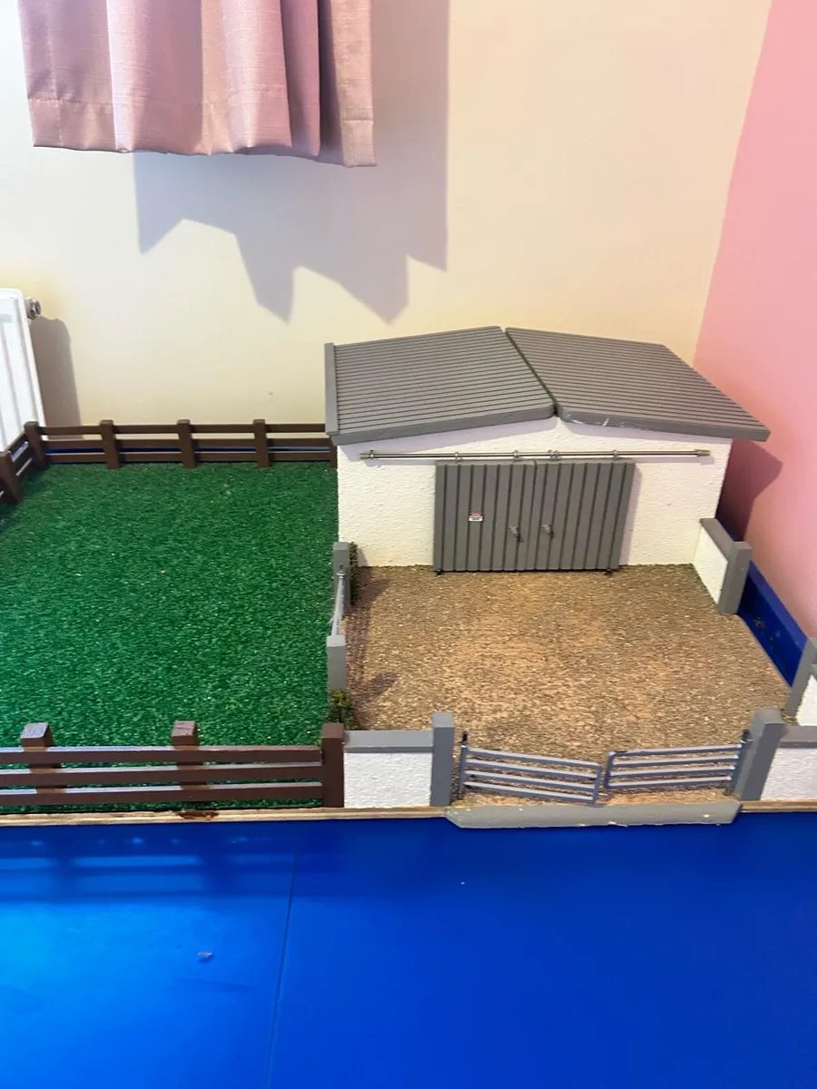 Toy farm - Image 1