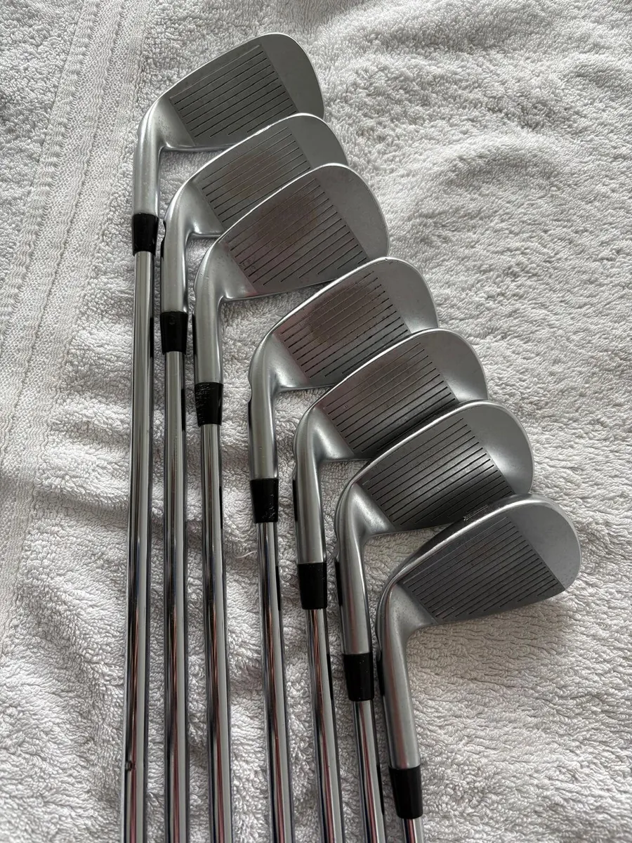 Ping i210 irons - Image 2