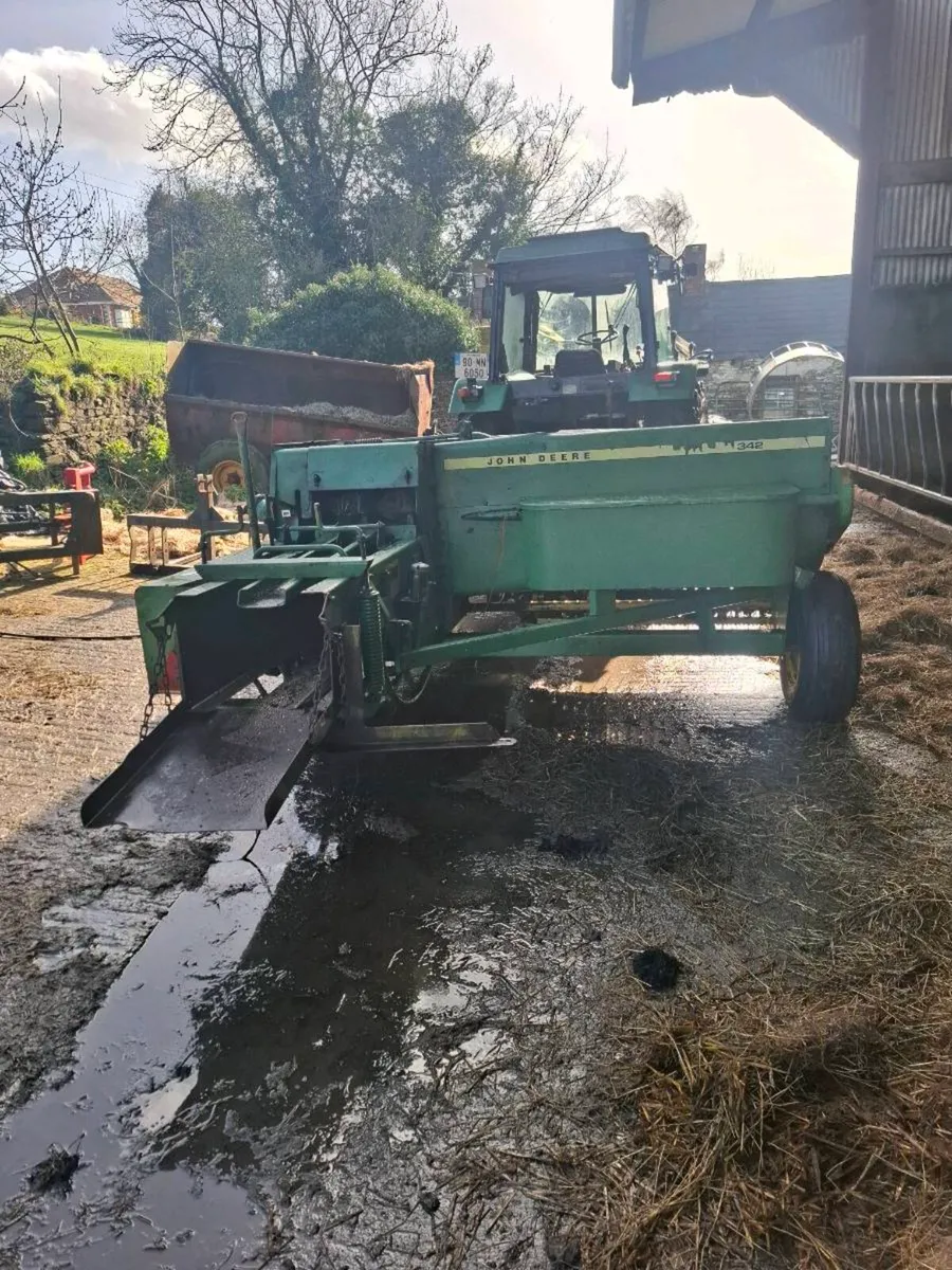 John Deere 342 Square Baler - Image 3