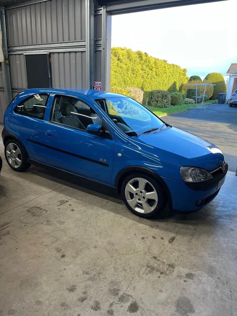 Vauxhall Corsa 1.8 SRi - Image 2