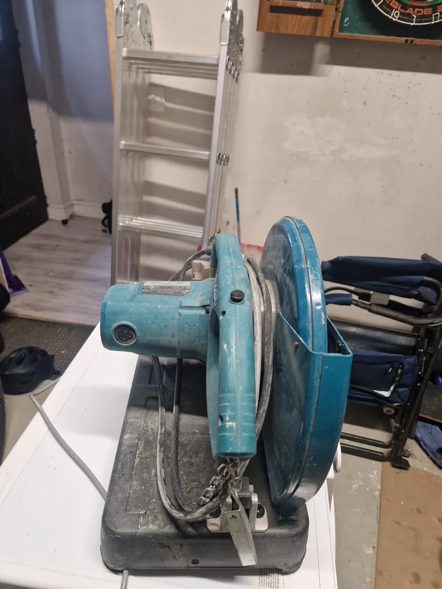 Makita Chop Saw 110v - Image 3