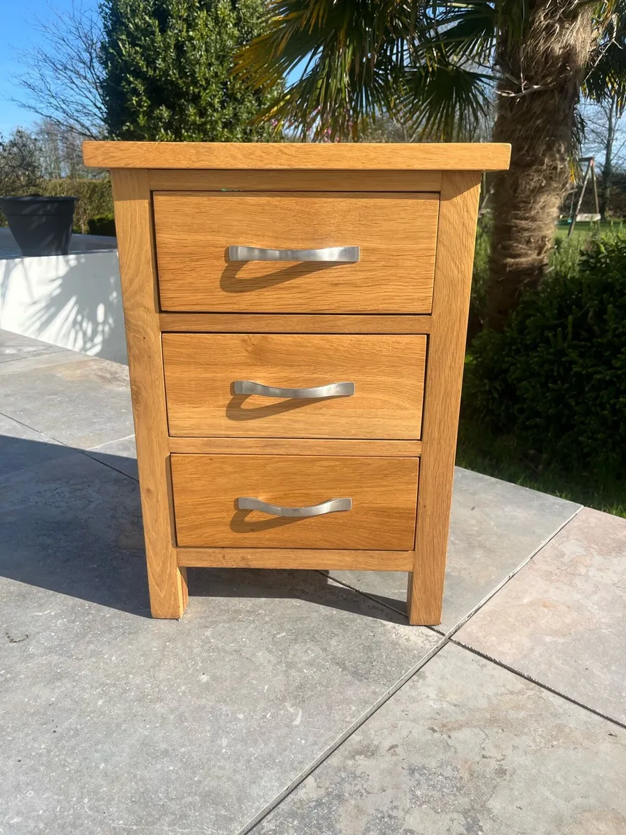 bedside locker - Image 1