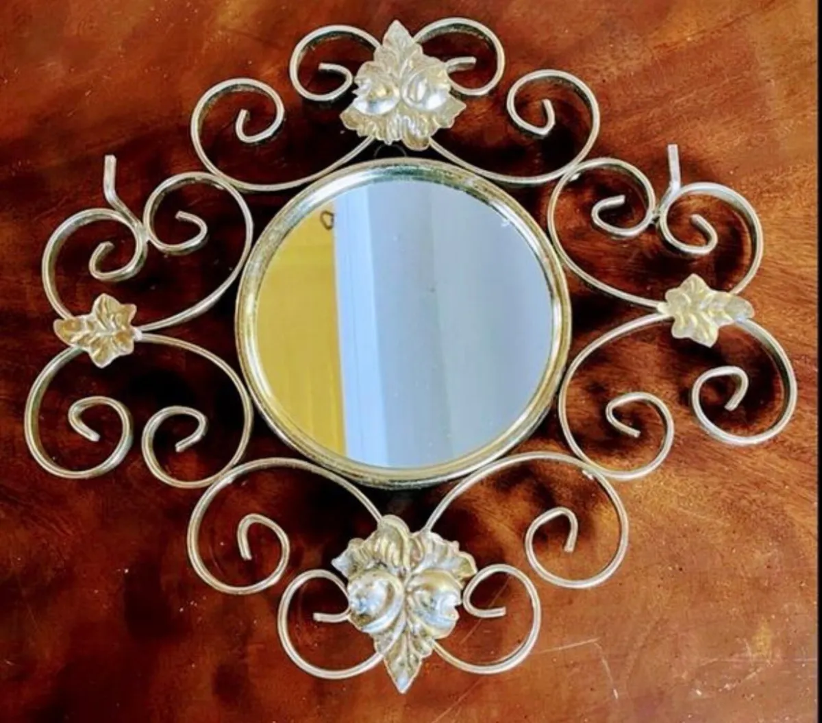 Three Vinatge mirrors €30 each - Image 3