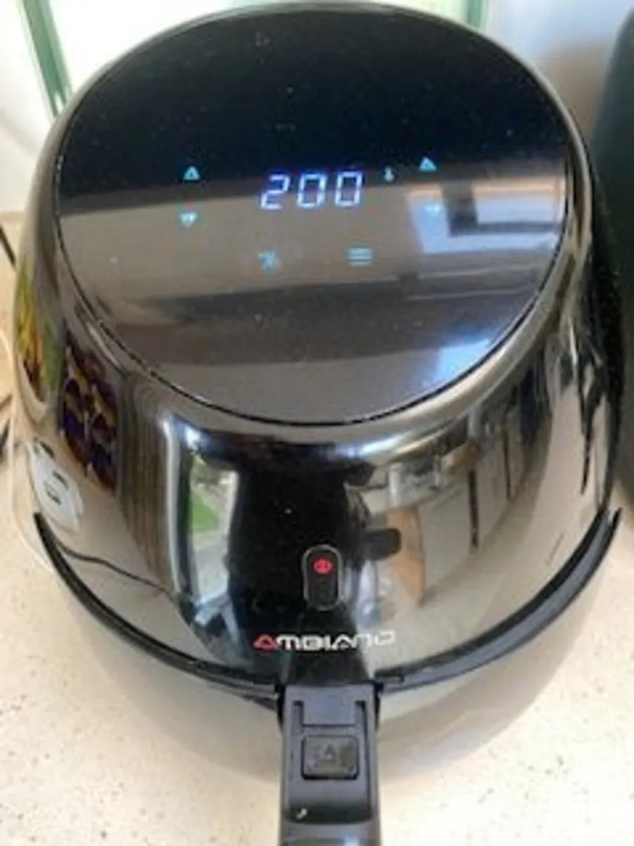 Air Fryer-free to collect - Image 1